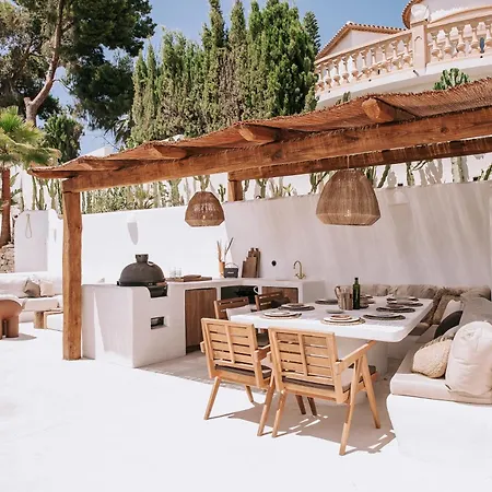 The June Boutique Villa *